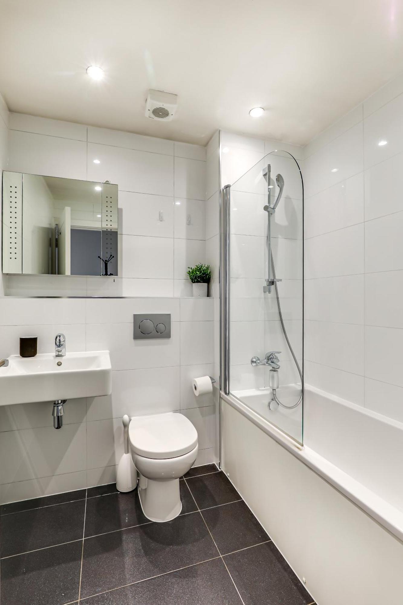 Exceptionally Spacious Central Canterbury Home 외부 사진